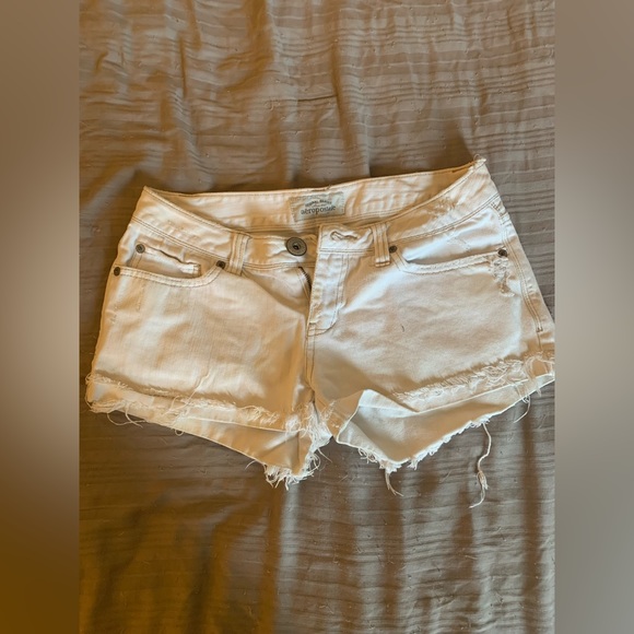 Aeropostale Pants - White Aeropostale shorts jean denim medium